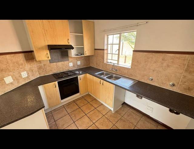 2 BEDROOM APARTMENT FOR SALE IN EQUESTRIA